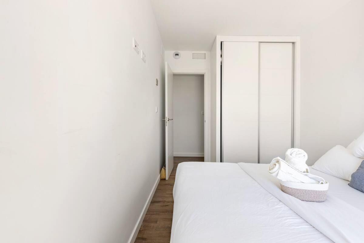 Luxury Designer Apartment - Unbeatable Sea Views Aguilas Bagian luar foto