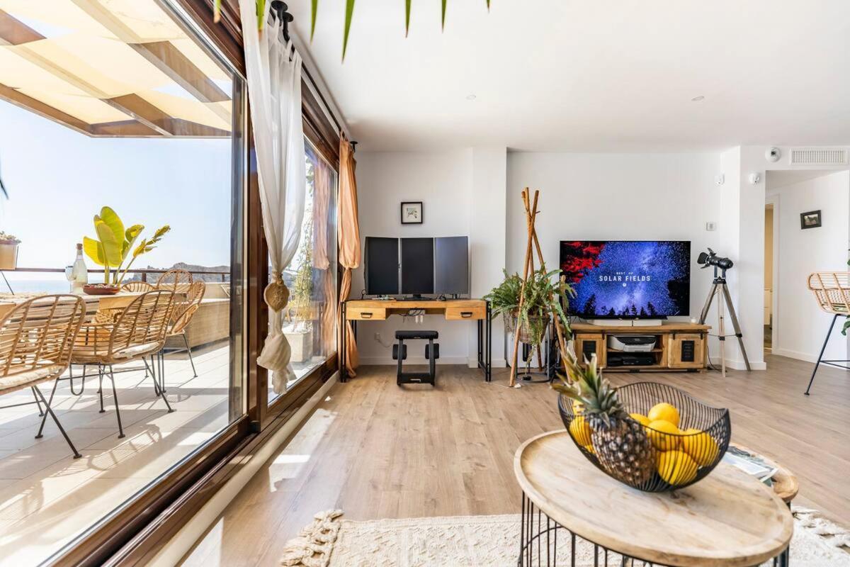 Luxury Designer Apartment - Unbeatable Sea Views Aguilas Bagian luar foto
