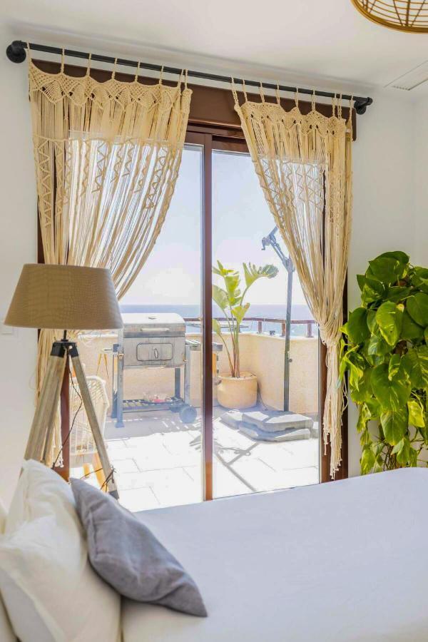 Luxury Designer Apartment - Unbeatable Sea Views Aguilas Bagian luar foto